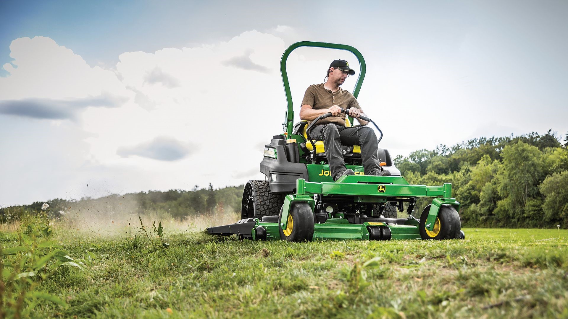 0% APR for up to 48 Months on Z900 ZTrak™ Zero-Turn Mowers