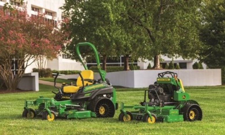 commercial-mowers